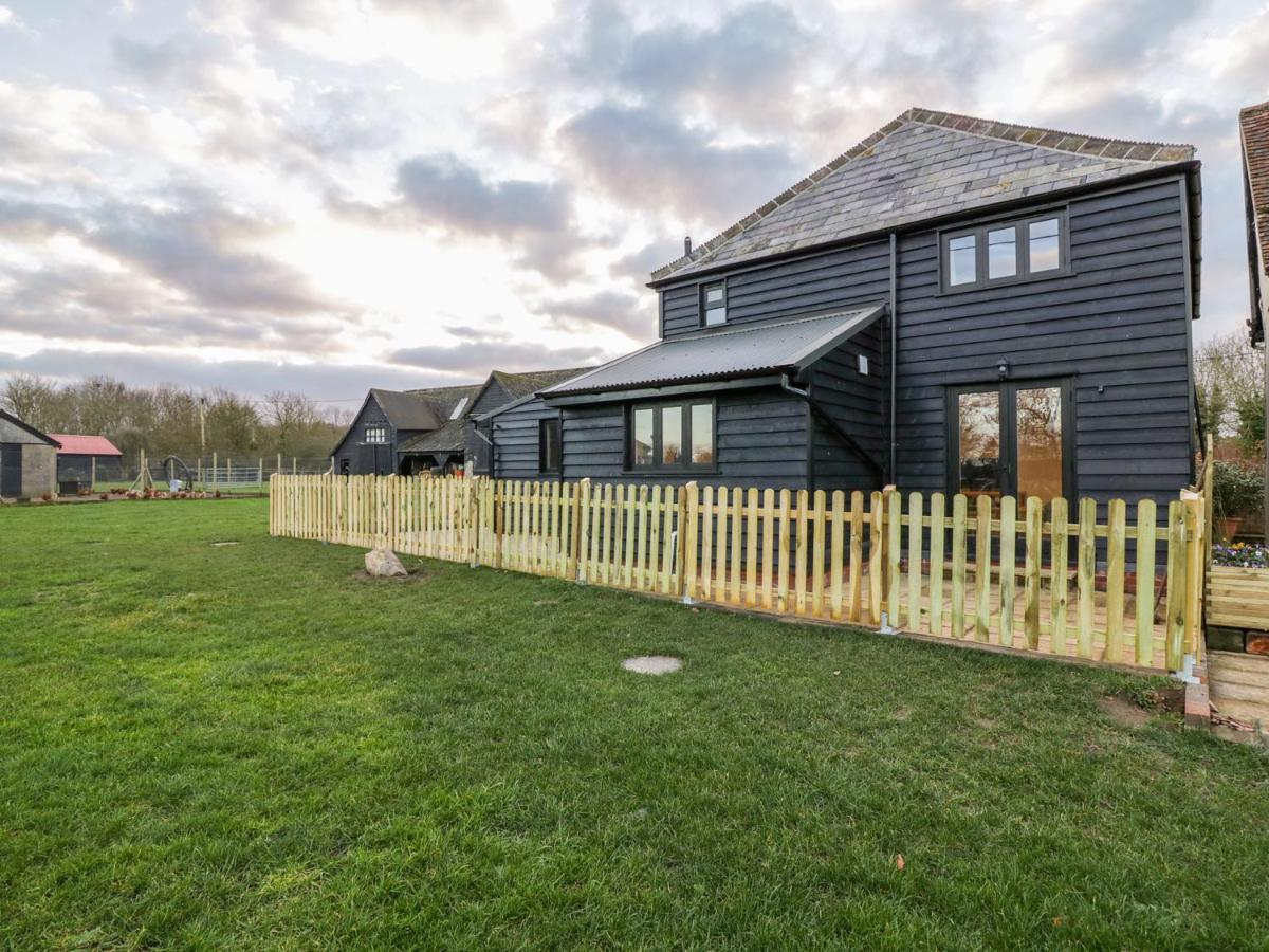 The Granary Villa Halstead  Eksteriør billede